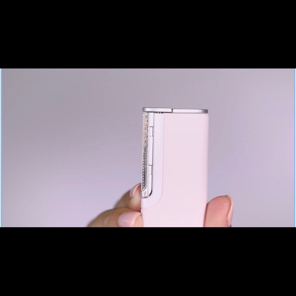 💚 $25 OFF DERMAFLASH LUXE DERMAPLANING TOOL - Picture 4 of 12